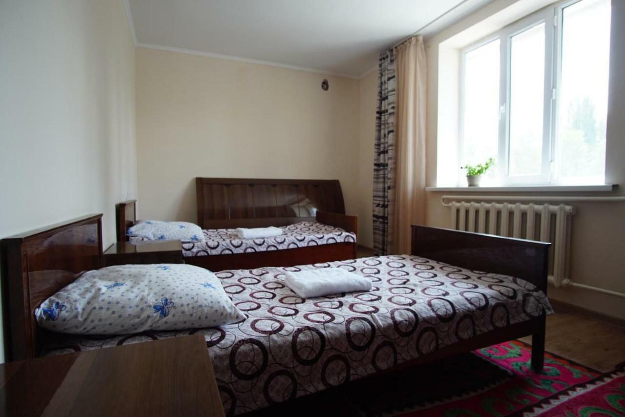 Ecoulan Bed & Breakfast Kochkor Bagian luar foto